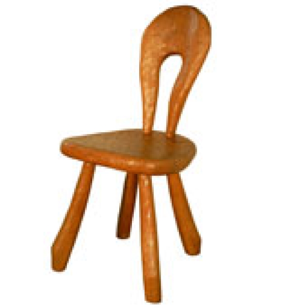 MOD 5715 CHAISE BRUTALISTE EN ORME MASSIF POLI ET TRAVAILLE A LA GOUGE