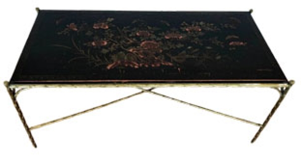 MOD 1895 Maison Baguès, table de salon en bronze et laque